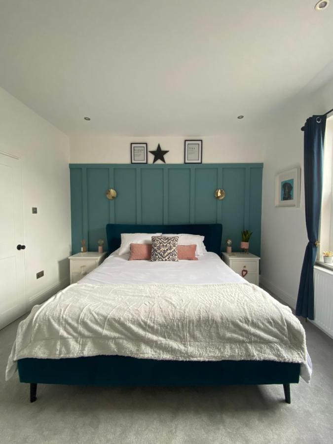 גרנטהאם Luxury Spacious Renovated Townhouse מראה חיצוני תמונה
